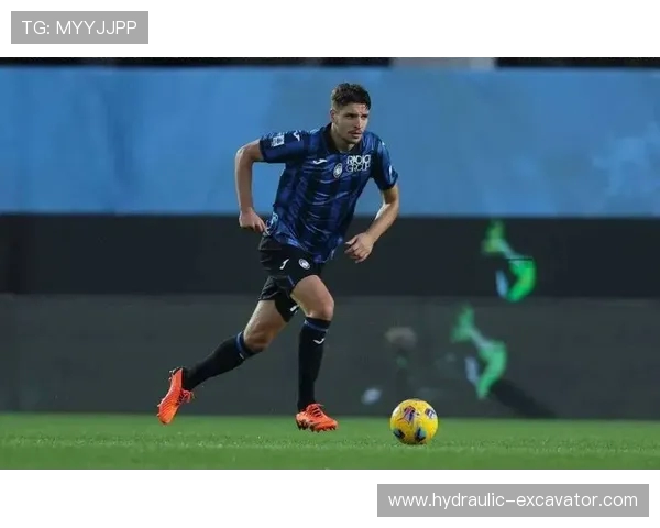 亚特兰大瞄准莱切射手科斯托维奇同时考察富勒姆前锋穆尼兹 亚特兰大瞄准莱切射手科斯托维奇同时考察富勒姆前锋穆尼兹